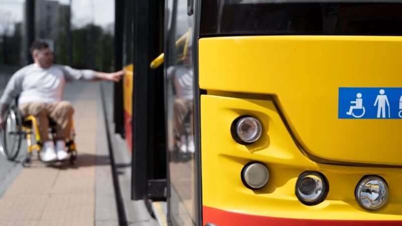 Osiedle Staszica w Jastrzębiu-Zdroju cieszy się z powrotu autobusu linii C20